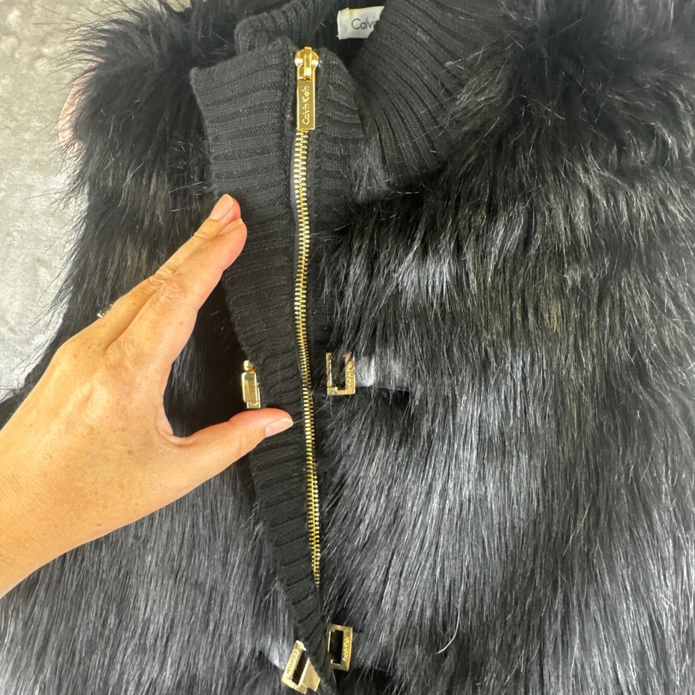 Calvin Klein Faux Fur Vest Womens XL Black Ribbed Knit Gold Buckle Zip (1617) - Picture 2 of 10